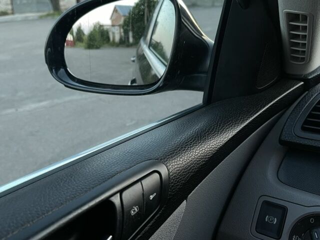 Черный Фольксваген Пассат Вариант, объемом двигателя 1.6 л и пробегом 290 тыс. км за 6750 $, фото 8 на Automoto.ua