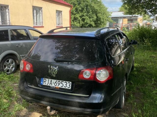 Черный Фольксваген Пассат Вариант, объемом двигателя 1.9 л и пробегом 337 тыс. км за 2550 $, фото 4 на Automoto.ua