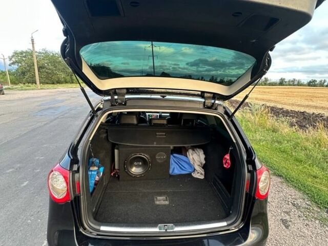 Чорний Фольксваген Пассат Варіант, об'ємом двигуна 2 л та пробігом 250 тис. км за 5300 $, фото 2 на Automoto.ua