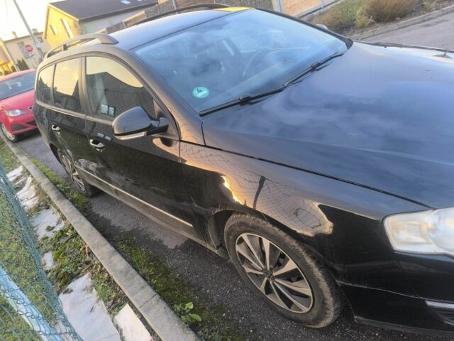 Черный Фольксваген Пассат Вариант, объемом двигателя 2 л и пробегом 440 тыс. км за 3700 $, фото 2 на Automoto.ua