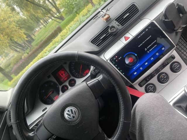 Черный Фольксваген Пассат Вариант, объемом двигателя 2 л и пробегом 255 тыс. км за 6600 $, фото 21 на Automoto.ua