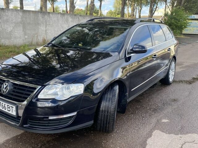 Черный Фольксваген Пассат Вариант, объемом двигателя 2 л и пробегом 252 тыс. км за 6600 $, фото 11 на Automoto.ua