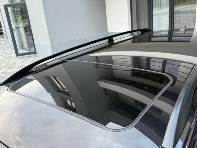 Черный Фольксваген Пассат Вариант, объемом двигателя 1.9 л и пробегом 285 тыс. км за 5500 $, фото 12 на Automoto.ua