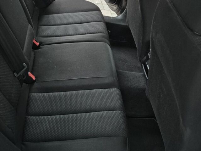 Черный Фольксваген Пассат Вариант, объемом двигателя 2 л и пробегом 198 тыс. км за 4533 $, фото 7 на Automoto.ua