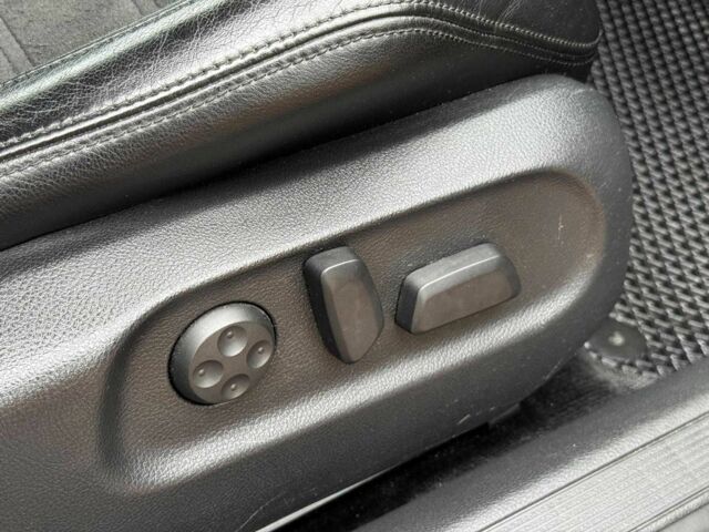 Черный Фольксваген Пассат Вариант, объемом двигателя 2 л и пробегом 326 тыс. км за 6990 $, фото 18 на Automoto.ua