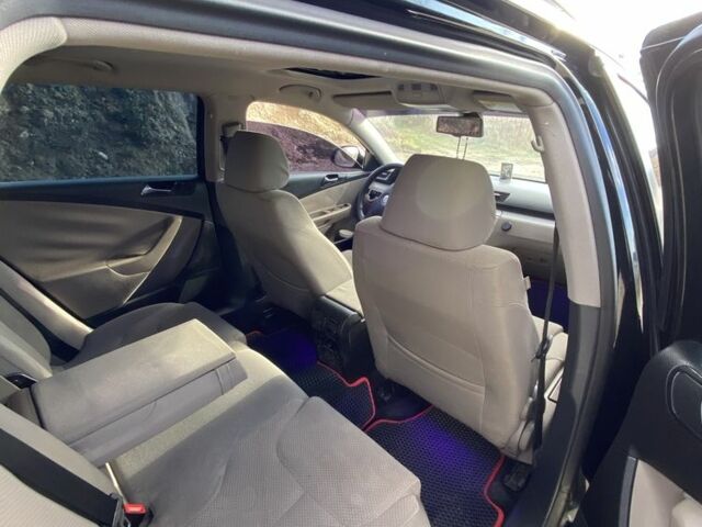 Черный Фольксваген Пассат Вариант, объемом двигателя 2 л и пробегом 330 тыс. км за 6000 $, фото 11 на Automoto.ua