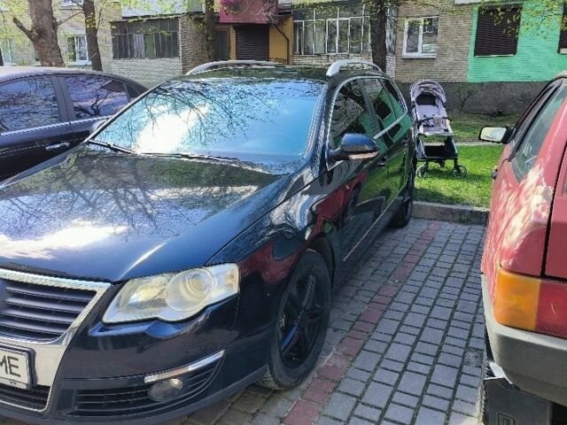Черный Фольксваген Пассат Вариант, объемом двигателя 2 л и пробегом 317 тыс. км за 6500 $, фото 4 на Automoto.ua