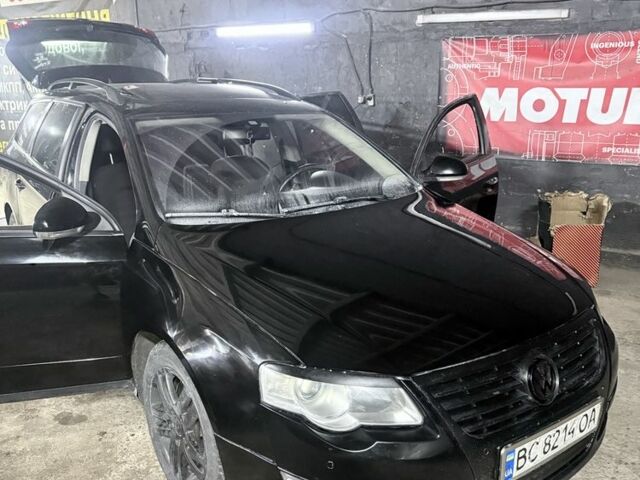 Чорний Фольксваген Пассат Варіант, об'ємом двигуна 2 л та пробігом 320 тис. км за 4709 $, фото 3 на Automoto.ua