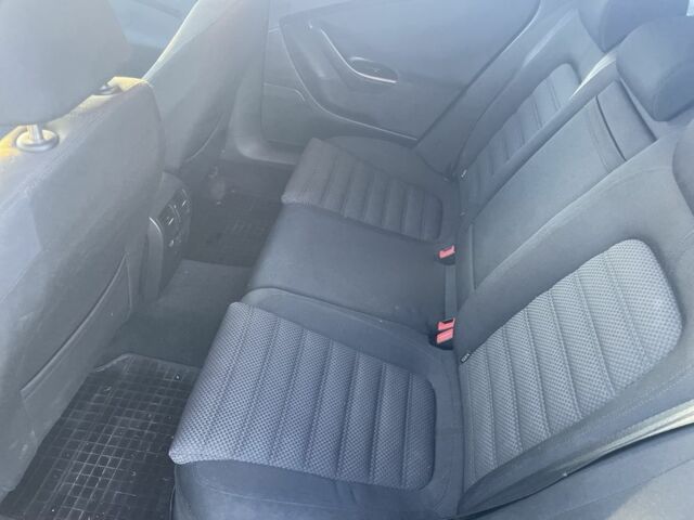 Черный Фольксваген Пассат Вариант, объемом двигателя 2 л и пробегом 255 тыс. км за 6600 $, фото 19 на Automoto.ua