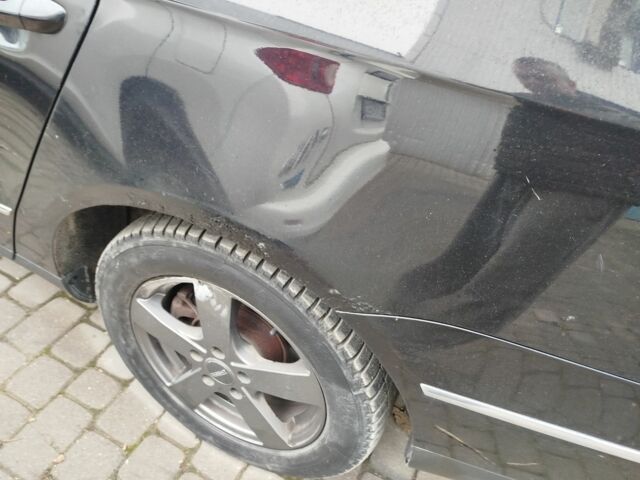 Чорний Фольксваген Пассат Варіант, об'ємом двигуна 2 л та пробігом 324 тис. км за 4650 $, фото 10 на Automoto.ua