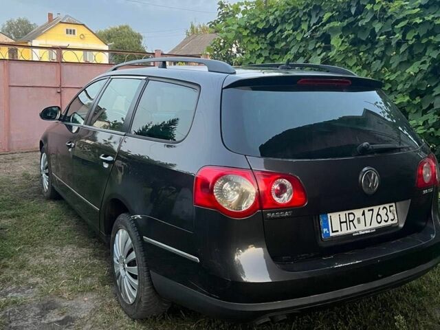 Чорний Фольксваген Пассат Варіант, об'ємом двигуна 2 л та пробігом 370 тис. км за 2350 $, фото 2 на Automoto.ua