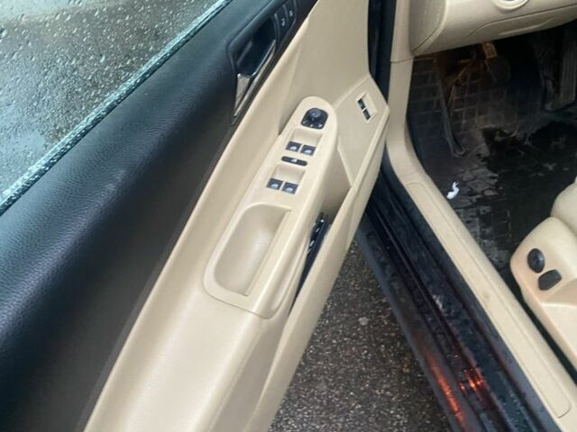 Чорний Фольксваген Пассат Варіант, об'ємом двигуна 2 л та пробігом 330 тис. км за 5500 $, фото 4 на Automoto.ua