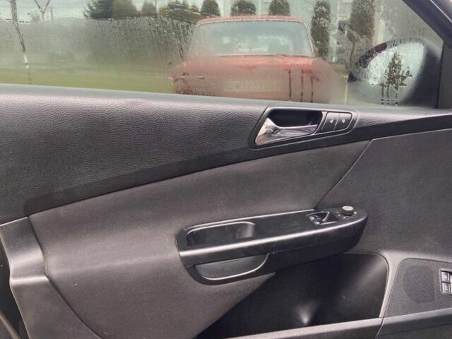 Чорний Фольксваген Пассат Варіант, об'ємом двигуна 2 л та пробігом 290 тис. км за 6500 $, фото 5 на Automoto.ua