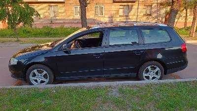 Черный Фольксваген Пассат Вариант, объемом двигателя 2 л и пробегом 324 тыс. км за 6000 $, фото 5 на Automoto.ua