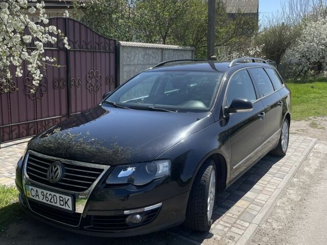 Чорний Фольксваген Пассат Варіант, об'ємом двигуна 2 л та пробігом 300 тис. км за 6500 $, фото 1 на Automoto.ua