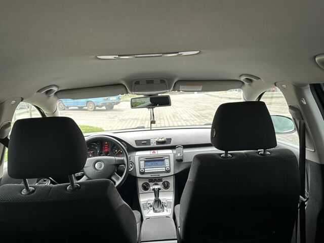 Чорний Фольксваген Пассат Варіант, об'ємом двигуна 2 л та пробігом 320 тис. км за 2600 $, фото 11 на Automoto.ua