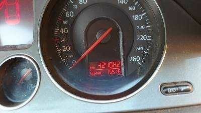 Черный Фольксваген Пассат Вариант, объемом двигателя 2 л и пробегом 324 тыс. км за 6000 $, фото 6 на Automoto.ua