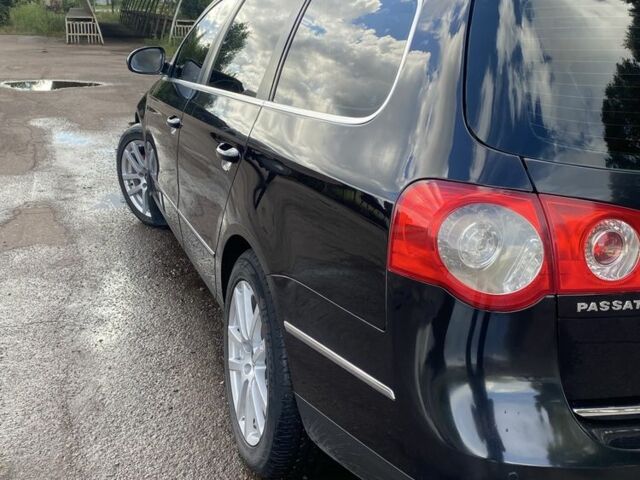 Черный Фольксваген Пассат Вариант, объемом двигателя 2 л и пробегом 252 тыс. км за 6600 $, фото 3 на Automoto.ua