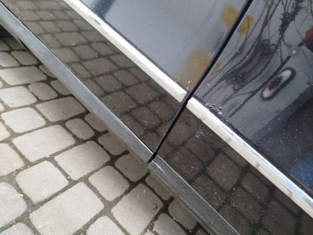 Чорний Фольксваген Пассат Варіант, об'ємом двигуна 2 л та пробігом 324 тис. км за 4650 $, фото 2 на Automoto.ua