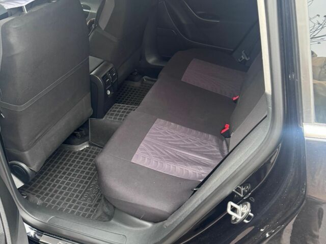 Черный Фольксваген Пассат Вариант, объемом двигателя 2 л и пробегом 200 тыс. км за 7000 $, фото 3 на Automoto.ua