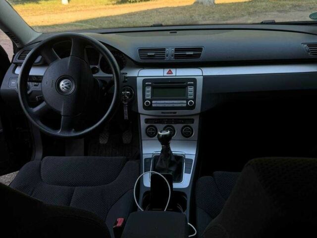 Чорний Фольксваген Пассат Варіант, об'ємом двигуна 2 л та пробігом 280 тис. км за 6500 $, фото 8 на Automoto.ua