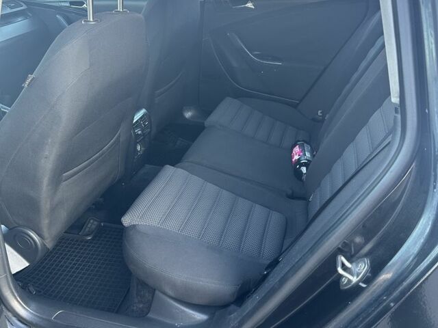 Чорний Фольксваген Пассат Варіант, об'ємом двигуна 2 л та пробігом 400 тис. км за 3050 $, фото 13 на Automoto.ua