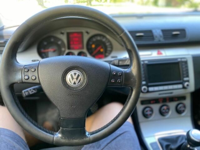 Фольксваген Пассат Вариант 2007 в Киеве на Automoto.ua Черный Фольксваген Пассат Вариант, объемом двигателя 2 л и пробегом 410 тыс. км за 2400 $, фото 9 на Automoto.ua