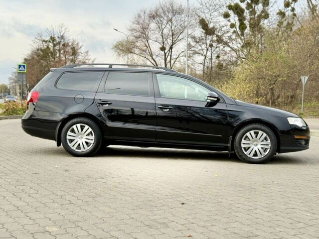 Черный Фольксваген Пассат Вариант, объемом двигателя 2 л и пробегом 400 тыс. км за 5450 $, фото 4 на Automoto.ua