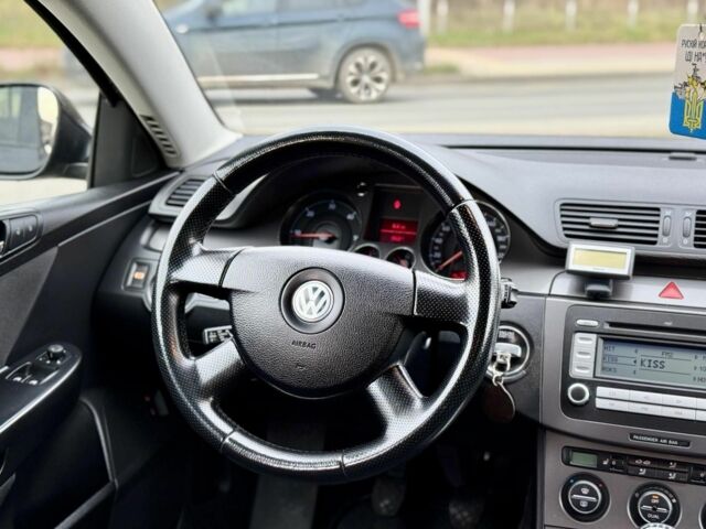 Черный Фольксваген Пассат Вариант, объемом двигателя 2 л и пробегом 400 тыс. км за 5450 $, фото 10 на Automoto.ua