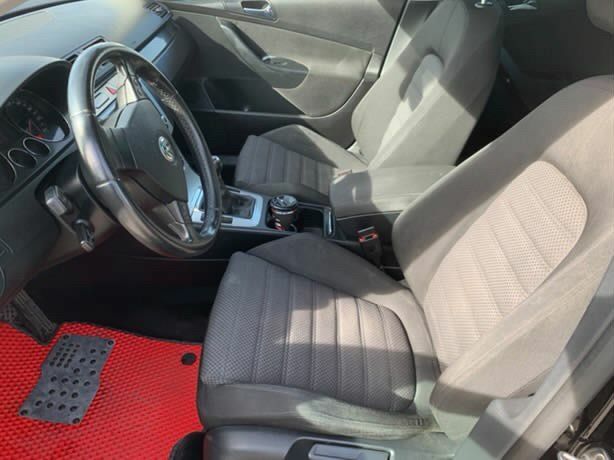 Чорний Фольксваген Пассат Варіант, об'ємом двигуна 2 л та пробігом 300 тис. км за 6500 $, фото 7 на Automoto.ua