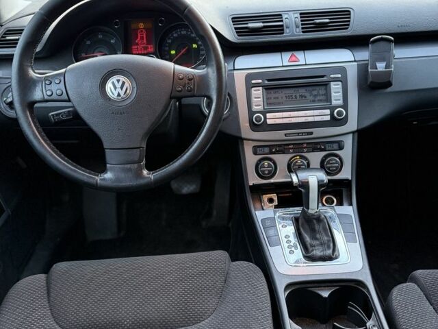 Чорний Фольксваген Пассат Варіант, об'ємом двигуна 0 л та пробігом 300 тис. км за 2999 $, фото 5 на Automoto.ua