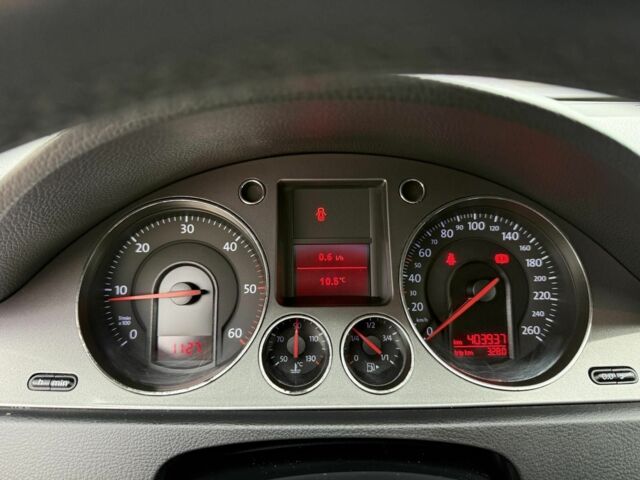 Черный Фольксваген Пассат Вариант, объемом двигателя 2 л и пробегом 400 тыс. км за 5450 $, фото 18 на Automoto.ua