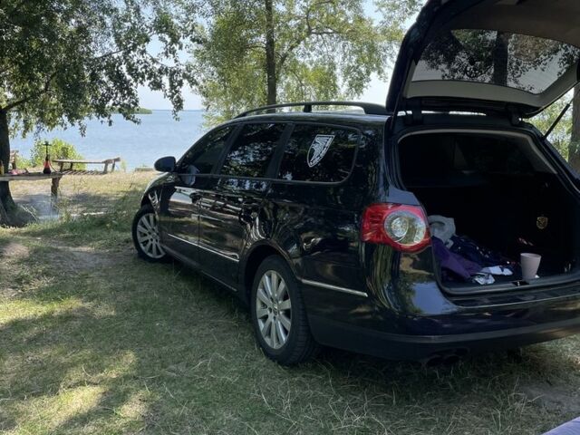 Чорний Фольксваген Пассат Варіант, об'ємом двигуна 2 л та пробігом 300 тис. км за 6500 $, фото 4 на Automoto.ua