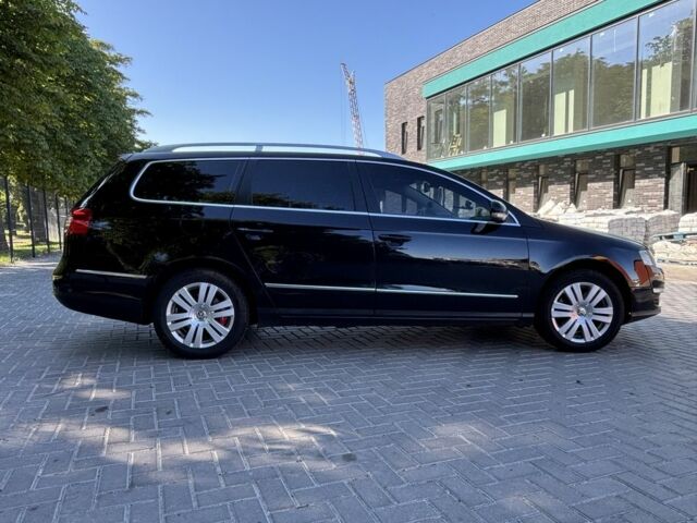 Черный Фольксваген Пассат Вариант, объемом двигателя 2 л и пробегом 305 тыс. км за 6750 $, фото 3 на Automoto.ua