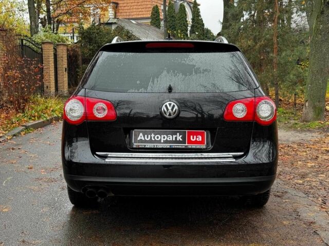 Черный Фольксваген Пассат Вариант, объемом двигателя 2 л и пробегом 326 тыс. км за 6990 $, фото 7 на Automoto.ua