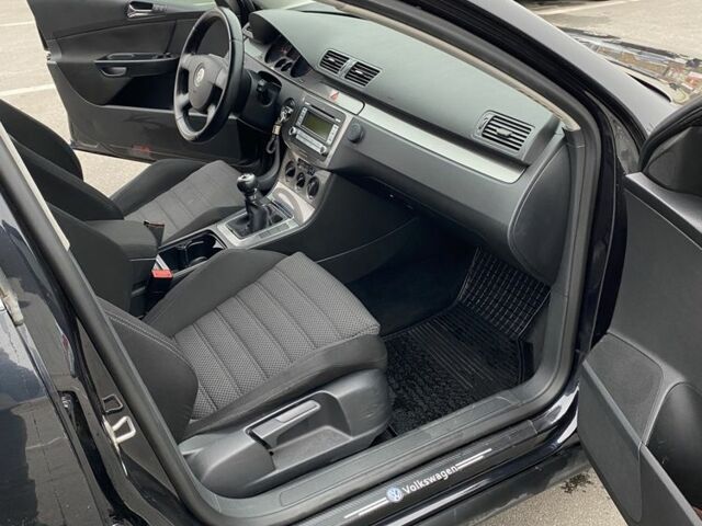 Чорний Фольксваген Пассат Варіант, об'ємом двигуна 1.9 л та пробігом 273 тис. км за 5900 $, фото 3 на Automoto.ua