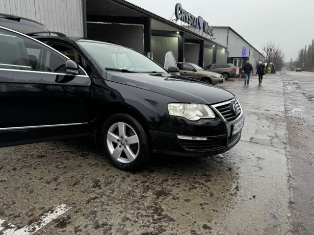 Чорний Фольксваген Пассат Варіант, об'ємом двигуна 2 л та пробігом 340 тис. км за 7869 $, фото 1 на Automoto.ua