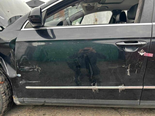 Чорний Фольксваген Пассат Варіант, об'ємом двигуна 2 л та пробігом 275 тис. км за 2700 $, фото 14 на Automoto.ua