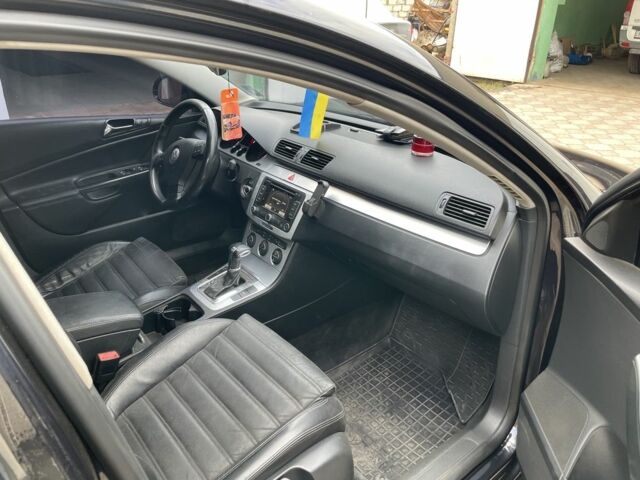 Черный Фольксваген Пассат Вариант, объемом двигателя 2 л и пробегом 300 тыс. км за 6350 $, фото 4 на Automoto.ua