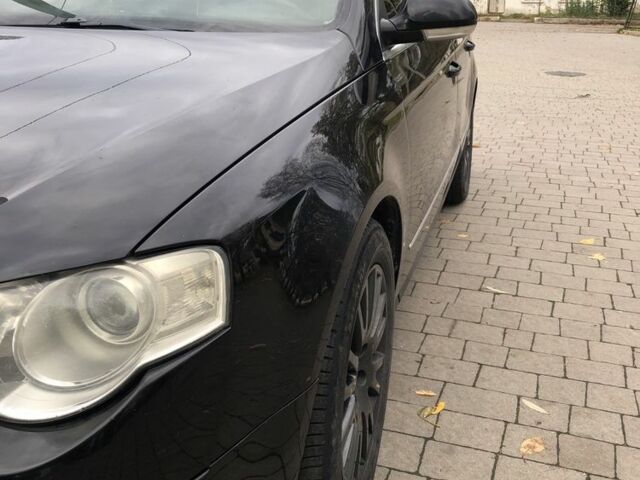 Черный Фольксваген Пассат Вариант, объемом двигателя 2 л и пробегом 300 тыс. км за 5200 $, фото 4 на Automoto.ua