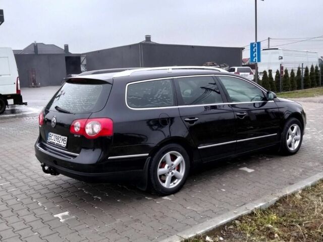 Черный Фольксваген Пассат Вариант, объемом двигателя 2 л и пробегом 287 тыс. км за 4700 $, фото 1 на Automoto.ua