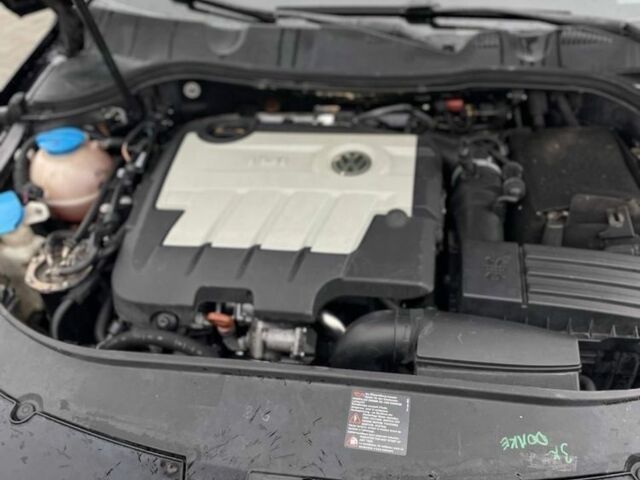 Черный Фольксваген Пассат Вариант, объемом двигателя 2 л и пробегом 274 тыс. км за 5700 $, фото 19 на Automoto.ua