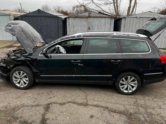 Чорний Фольксваген Пассат Варіант, об'ємом двигуна 2 л та пробігом 275 тис. км за 2700 $, фото 4 на Automoto.ua