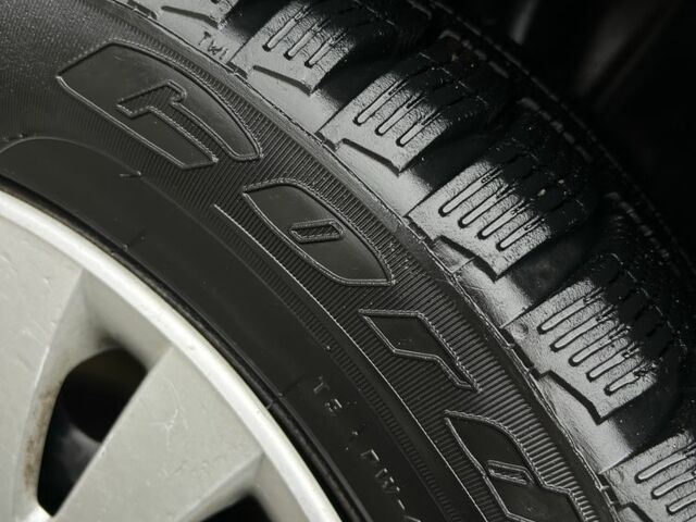 Чорний Фольксваген Пассат Варіант, об'ємом двигуна 2 л та пробігом 279 тис. км за 5499 $, фото 19 на Automoto.ua