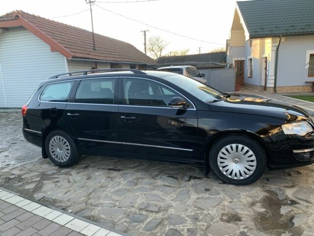 Черный Фольксваген Пассат Вариант, объемом двигателя 2 л и пробегом 193 тыс. км за 6900 $, фото 1 на Automoto.ua