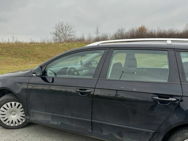 Чорний Фольксваген Пассат Варіант, об'ємом двигуна 0 л та пробігом 300 тис. км за 2500 $, фото 2 на Automoto.ua