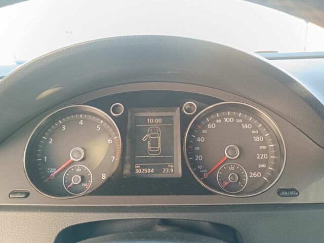 Черный Фольксваген Пассат Вариант, объемом двигателя 1.4 л и пробегом 323 тыс. км за 5650 $, фото 10 на Automoto.ua