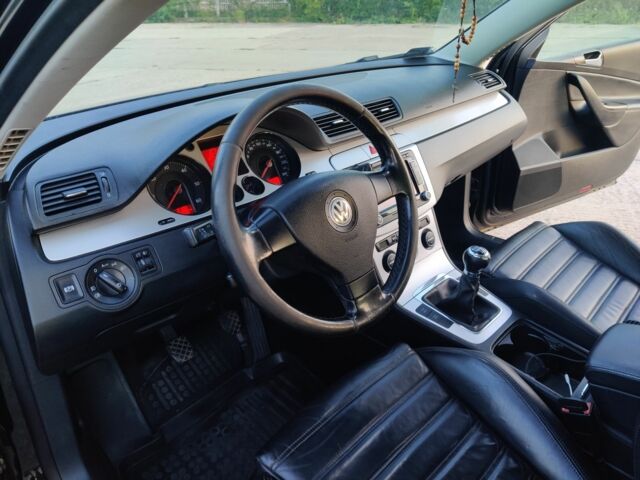 Чорний Фольксваген Пассат Варіант, об'ємом двигуна 2 л та пробігом 246 тис. км за 7500 $, фото 1 на Automoto.ua