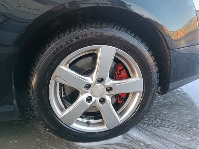 Черный Фольксваген Пассат Вариант, объемом двигателя 1.4 л и пробегом 323 тыс. км за 5650 $, фото 11 на Automoto.ua