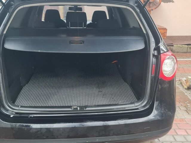 Чорний Фольксваген Пассат Варіант, об'ємом двигуна 1.9 л та пробігом 261 тис. км за 5400 $, фото 4 на Automoto.ua